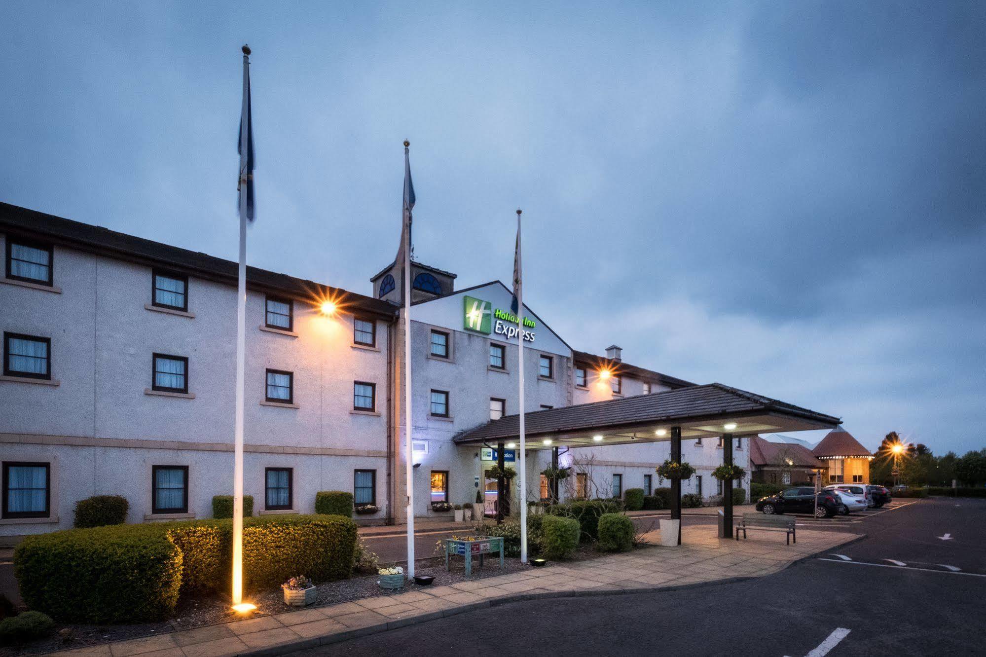 Holiday Inn Express Perth, An Ihg Hotel Ngoại thất bức ảnh